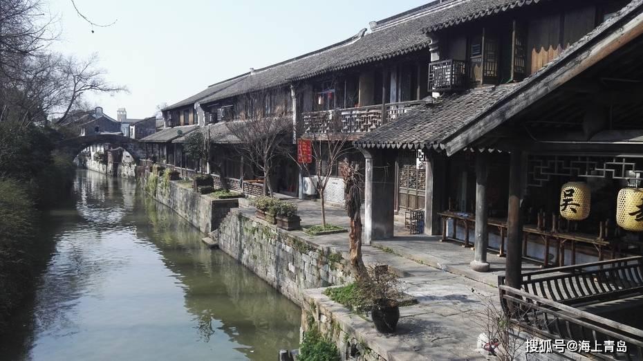 解答你疑惑,一天工作十小时。都是站着。换了是你。你累吗?蜗牛问答平台来袭!